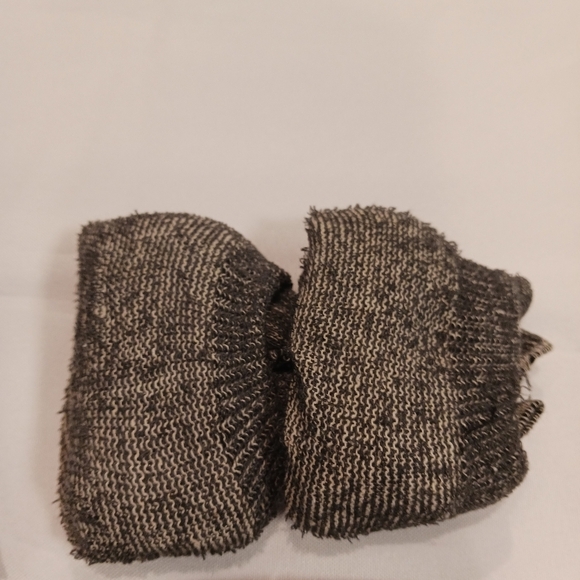 Austrian Airline Amenity Kit 10 items Swag Bag Travel Packable - Picture 2 of 9